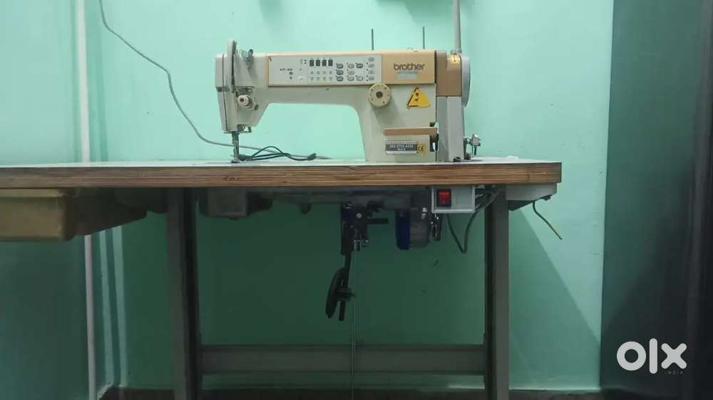 Tailor machine