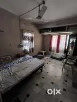 1 room for rent