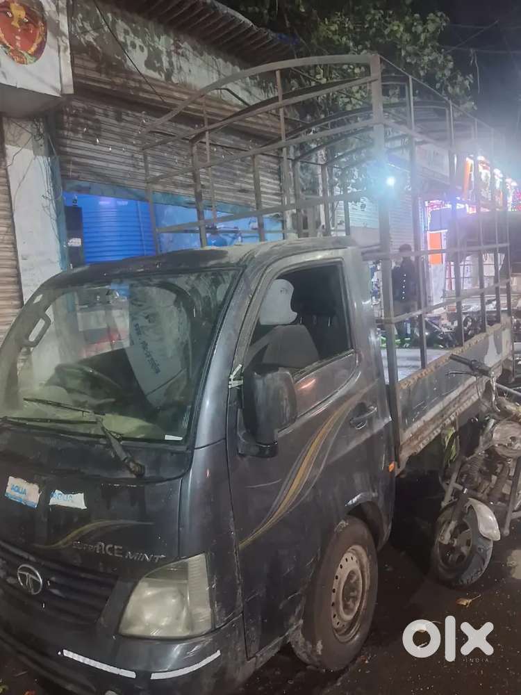 Tata super ace