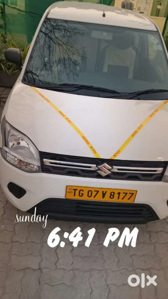 Wanted Driver for rapido cab for 12 hours.