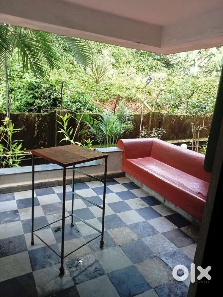 Prime location Parra store room for rent