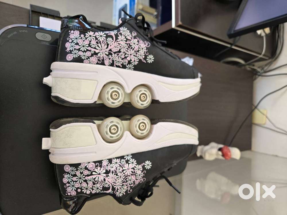 Deformation Roller Skates for Girls