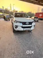 Toyota Fortuner 4X2 MT 2.8 Diesel, 2018, Diesel