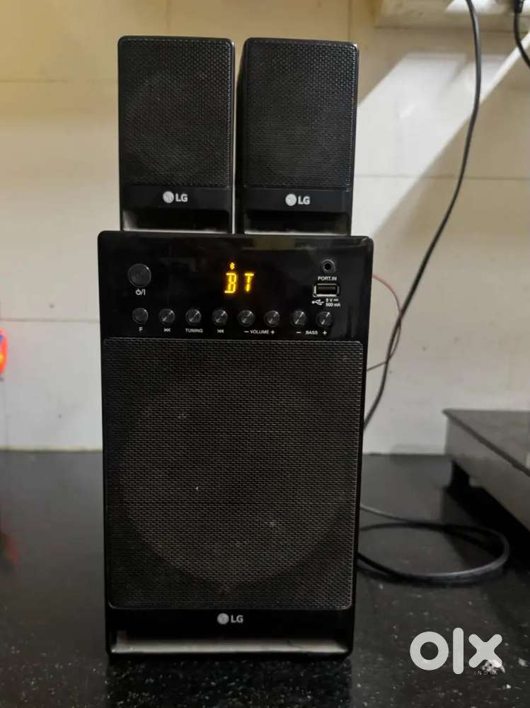 LG 2.1 Music system