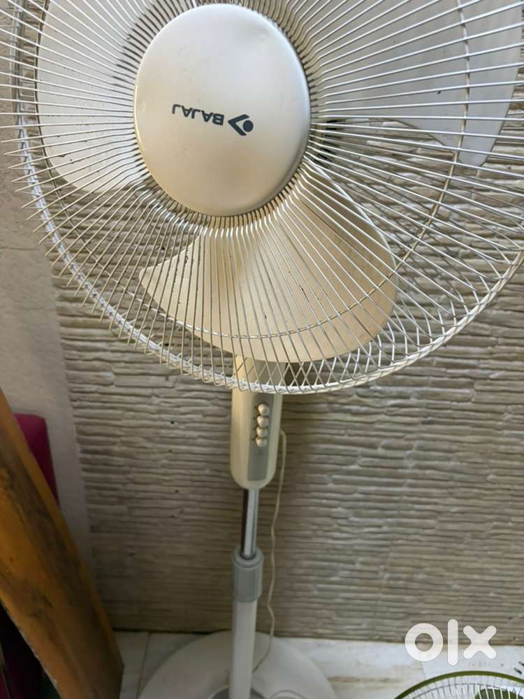 2 fans to sell good condition