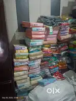 Baccho ke kapde hai urgent sell karna hai 1 lakh 50000 hjar tak mall