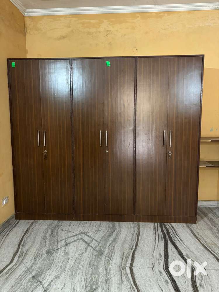 Almirah for bedroom