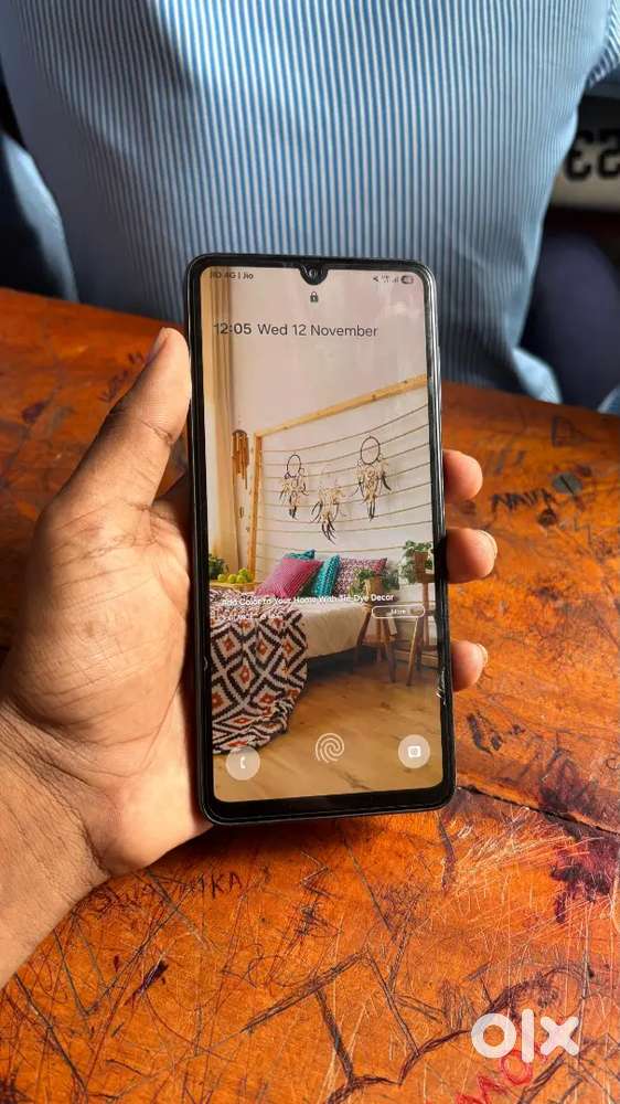 Samsang a33 128gb storage 8+8ram