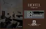 Female reception manager for hotel