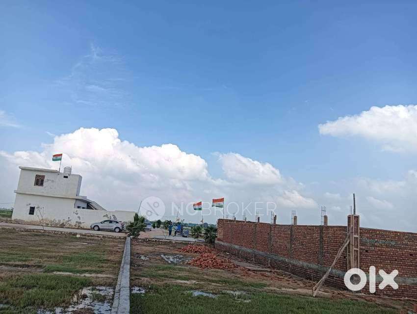 RESIDENTIAL PLOTS FOR IMMEDIATE REGISTRATION