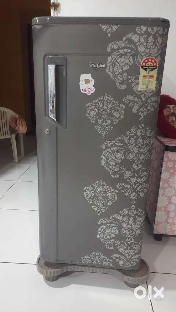 Single Door fridge for sale in good condition(190 ltr)