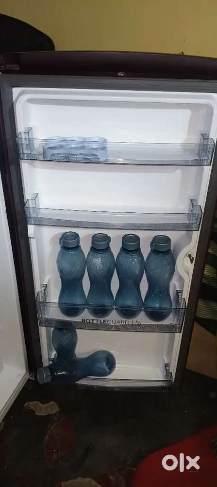 HAIER REFRIGERATOR