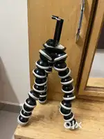 Tripod Gorilla