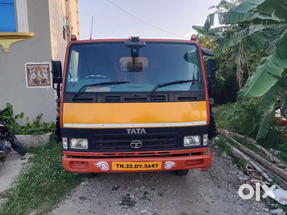 Tata 912 Tipper