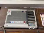 Lloyd 3 star window AC