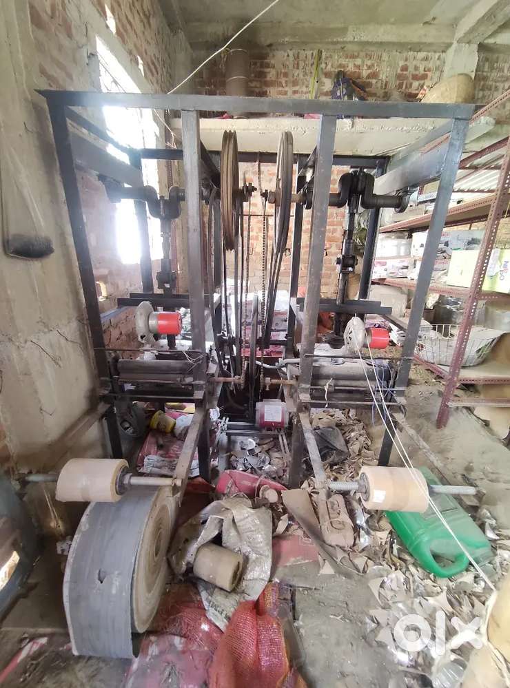 Paper plate Machine