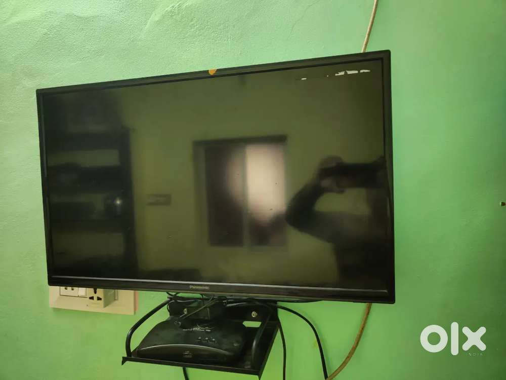 Panasonic 43 inch TV