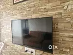 Panasonic 43 inch LED TV with display issue 3 years old