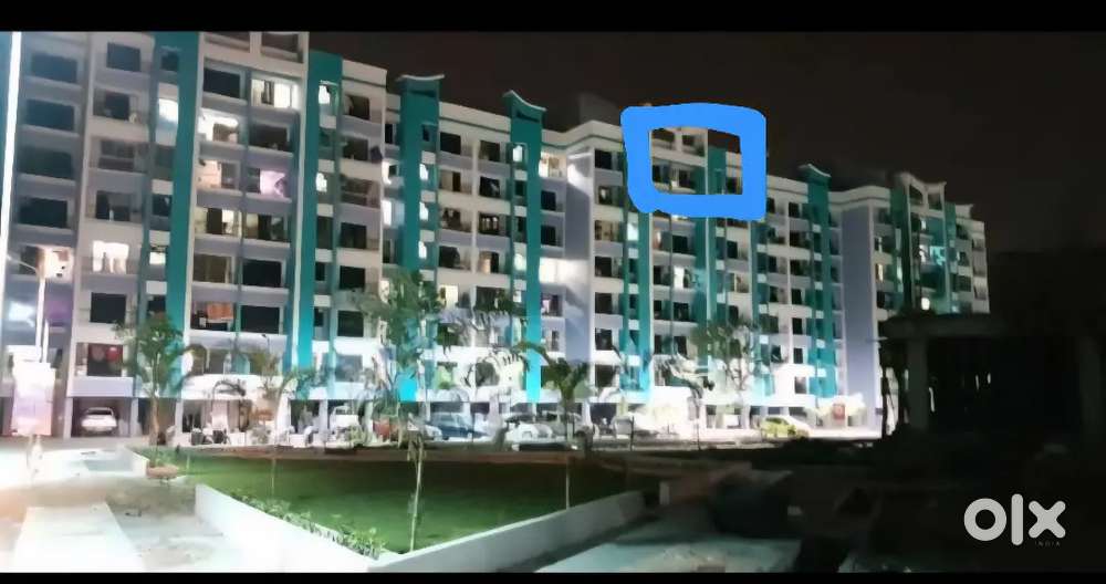 1 bhk for sell in Arihant City
