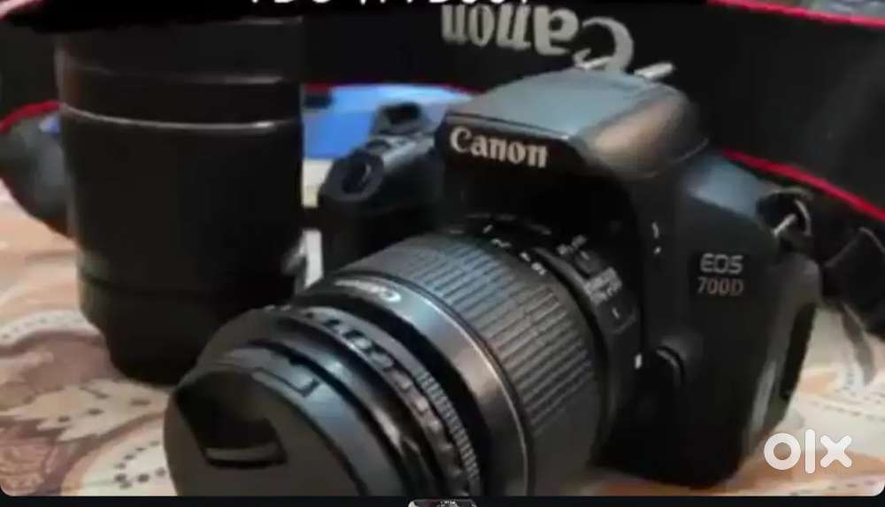 Canon 700d camera