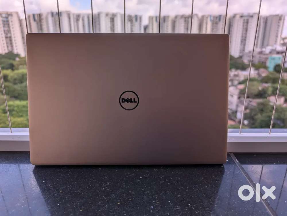 Dell XPS 13 (attractive price)