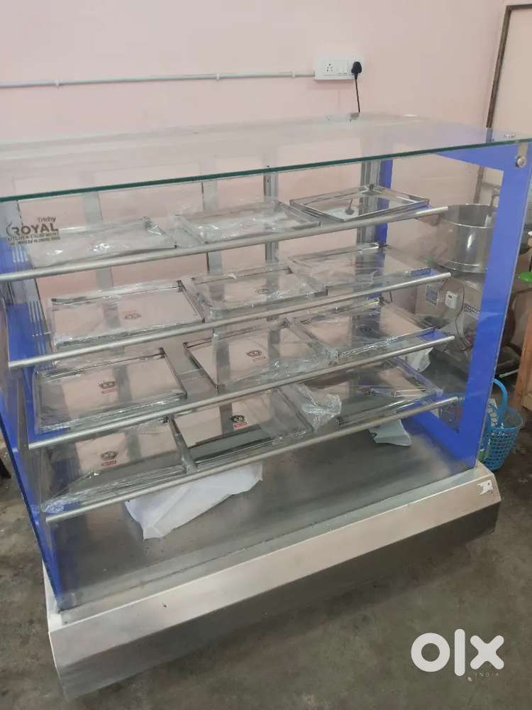 Bakery sweet display counter