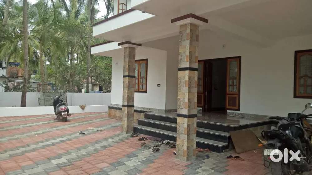 Selling Well Maintained House and plot 22.5 cents