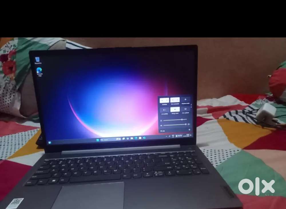Lenovo v15 new condition