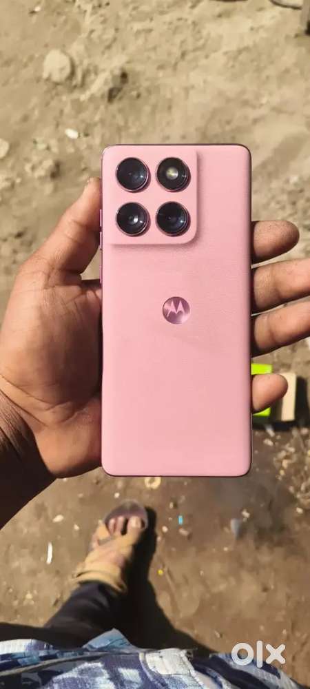 8+16 256 moto edge 60 fusion 5month old only genuine buyer  no time ps