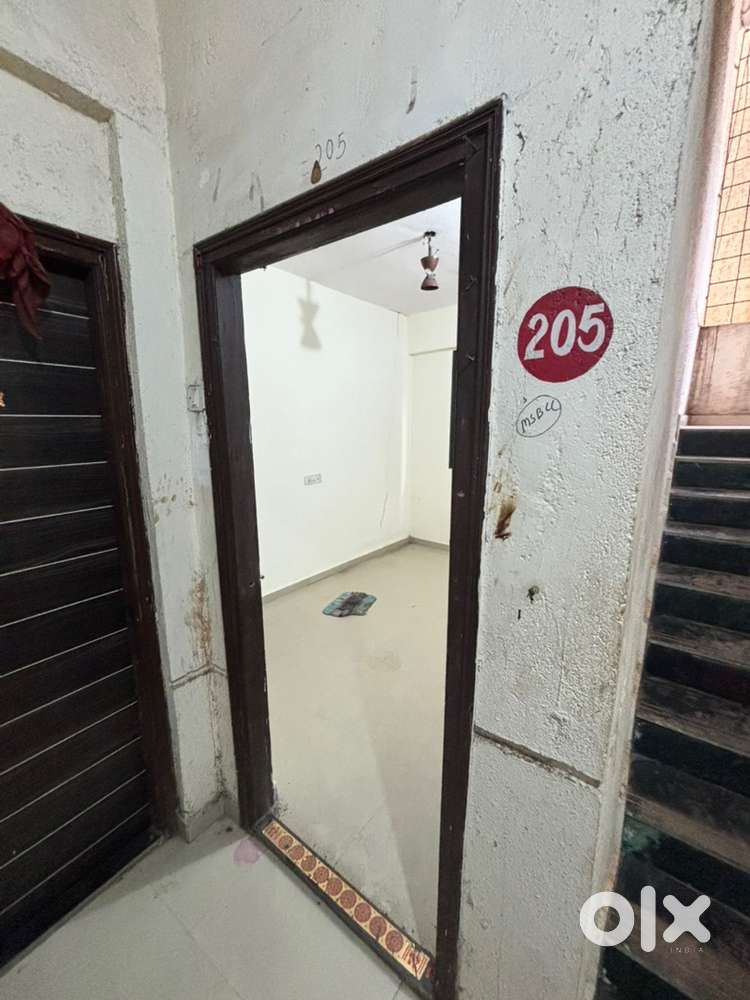 1 Rk room with attach bathroom