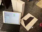 Ipad 8th gen 32 gb, apple smart keyboard, case & apple pencil 1st Gen