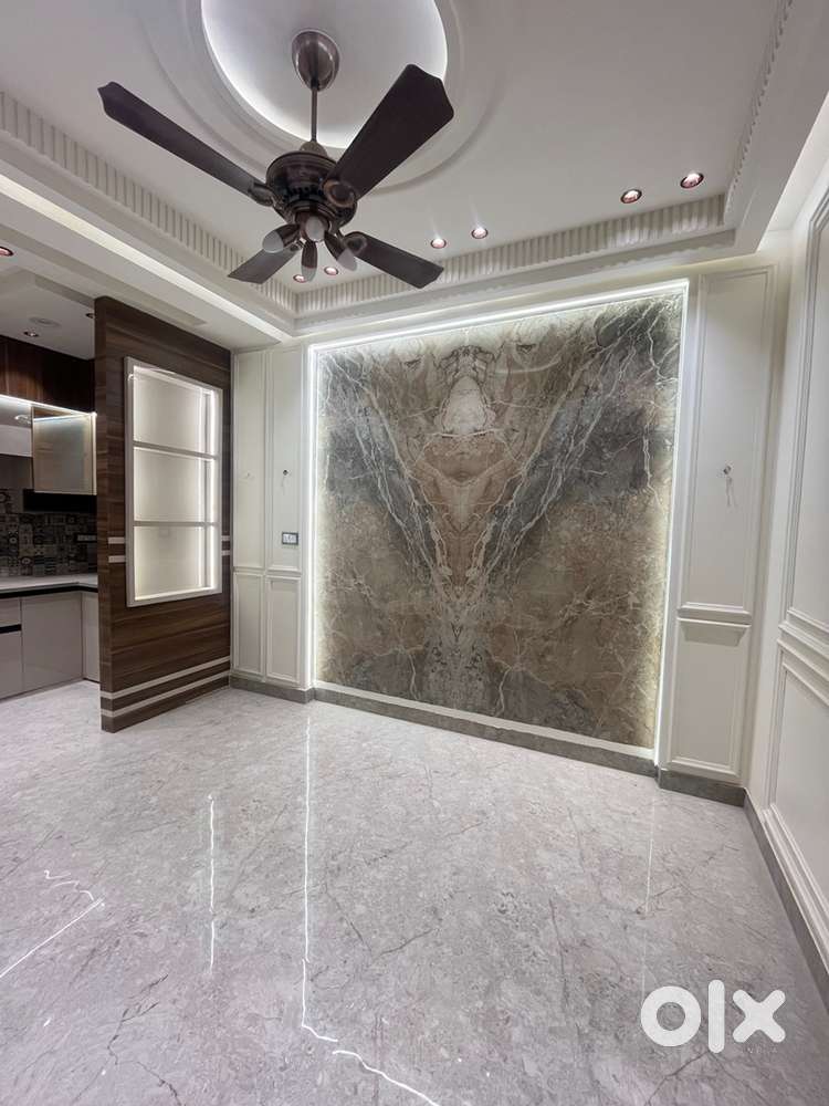 Dwarka mod metro 1.5 km distance