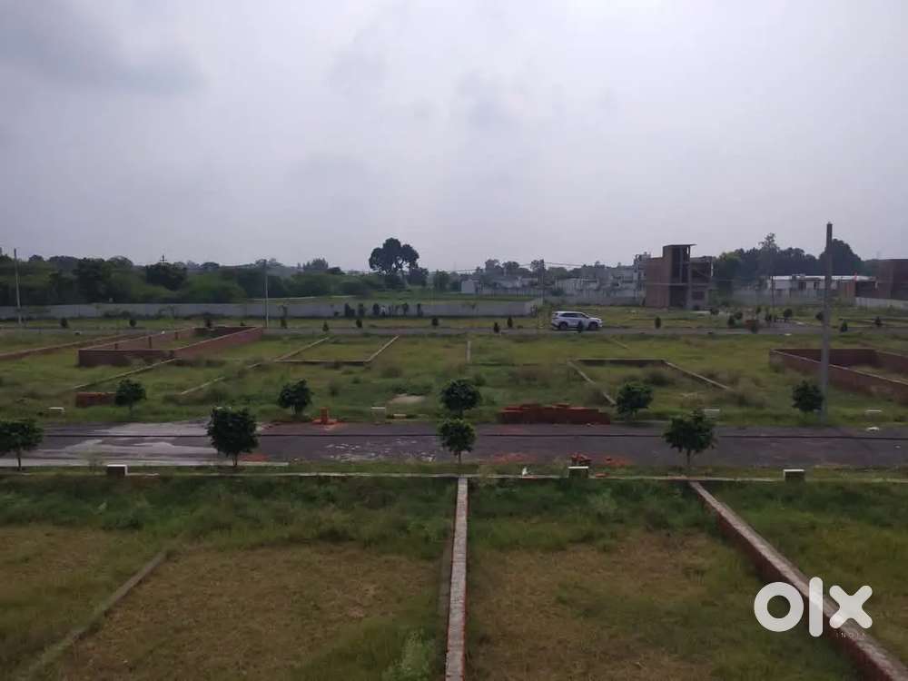 लखनऊ में जमीन लेअप्रूव्ड सोसायटी में बुलडोजर से मुक्त बैंक लोन