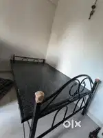 Double bed for sale 4.5 * 6.5 feet