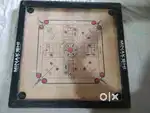 Carrom board