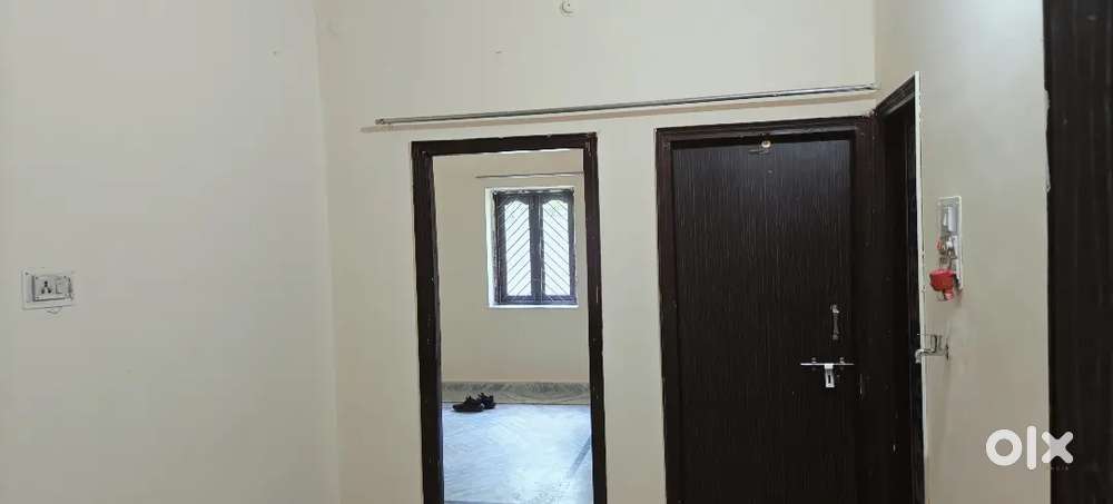 Well maintained flat