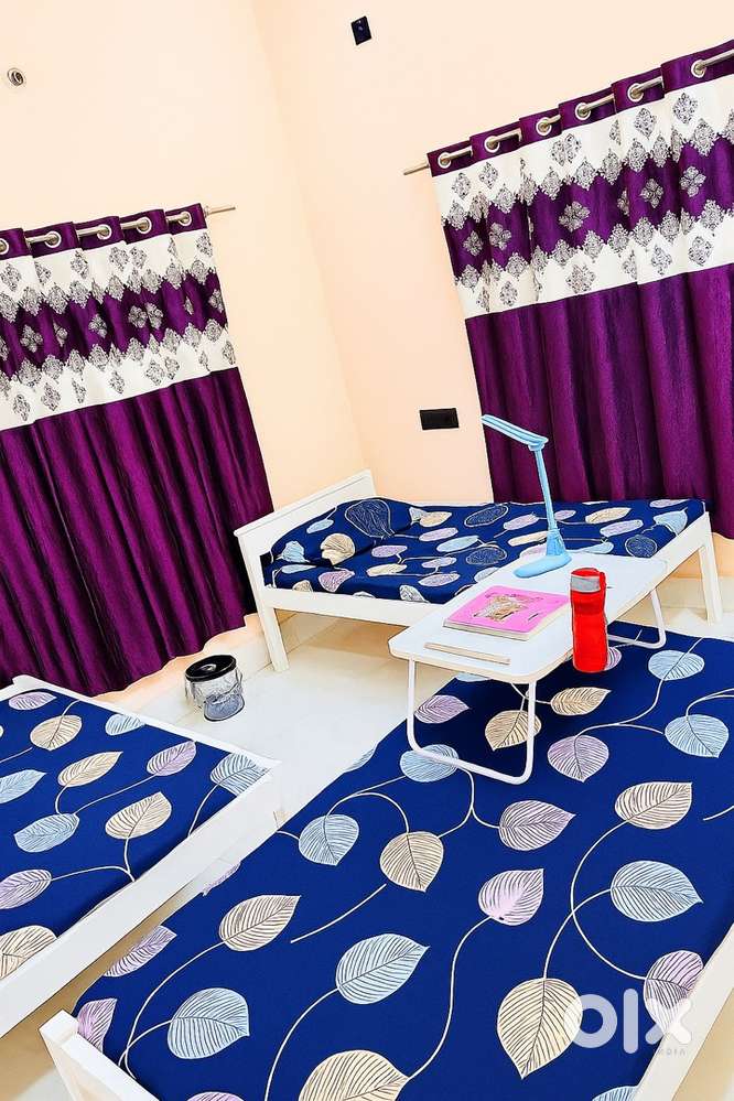 Happy living pg hostel for boys @200