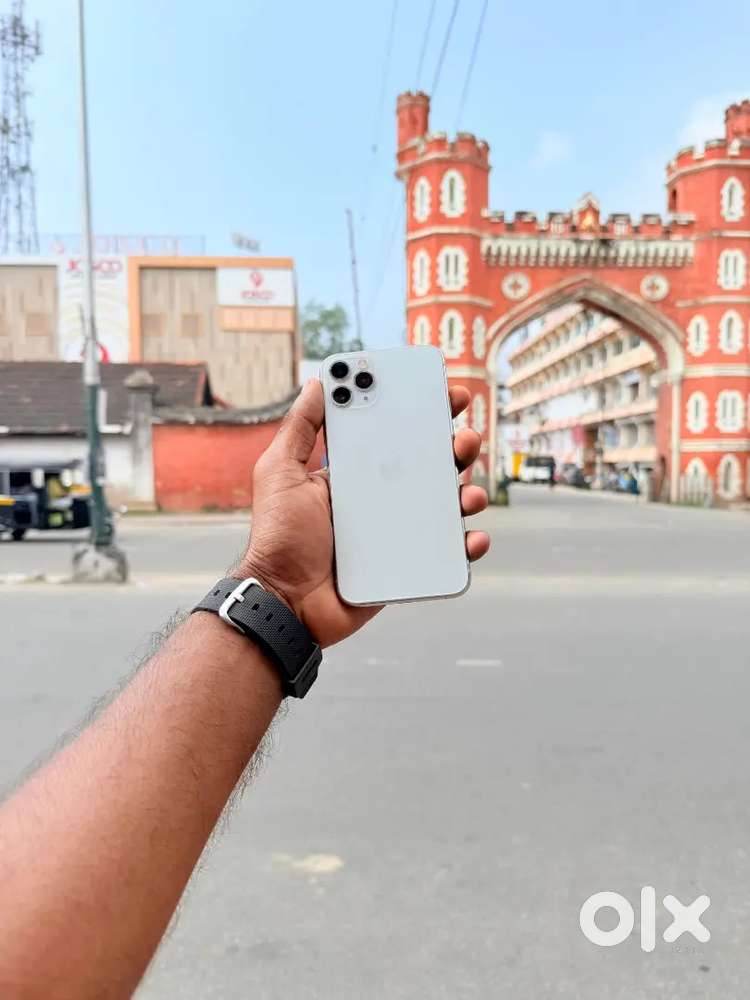 IPHONE 11 PRO 64 GB 75BH WHITE COLOUR