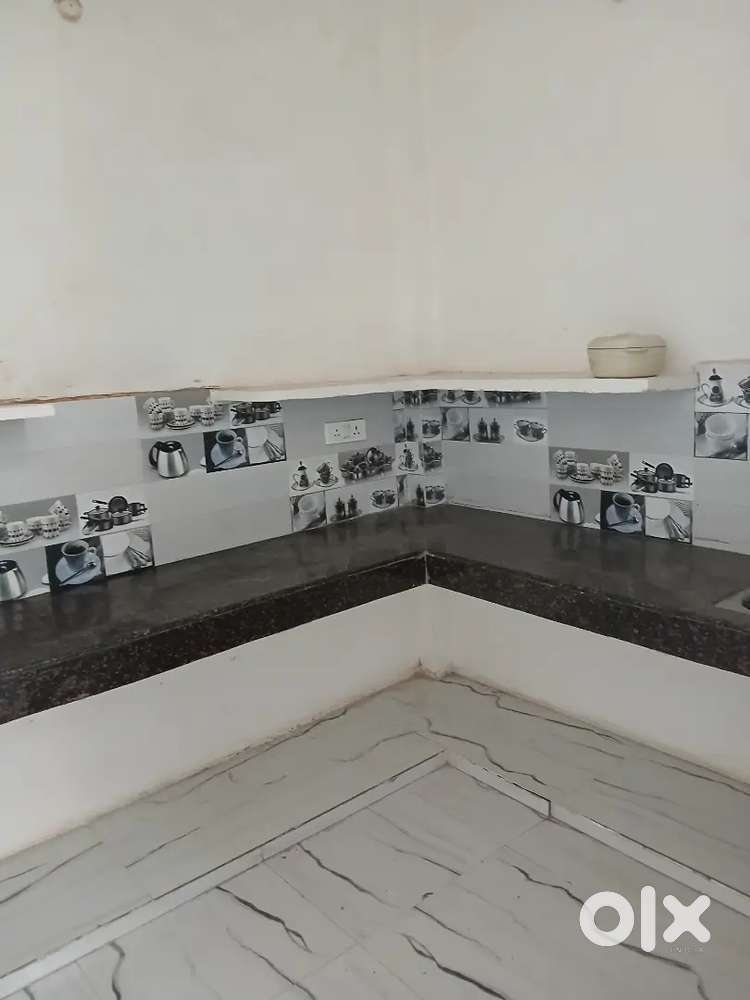 2bhk rooms are available