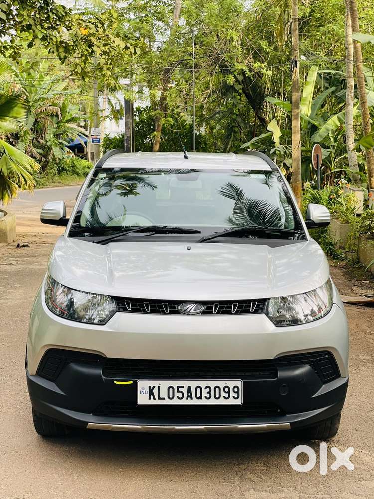 Mahindra KUV 100 K8 5Str, 2017, Petrol