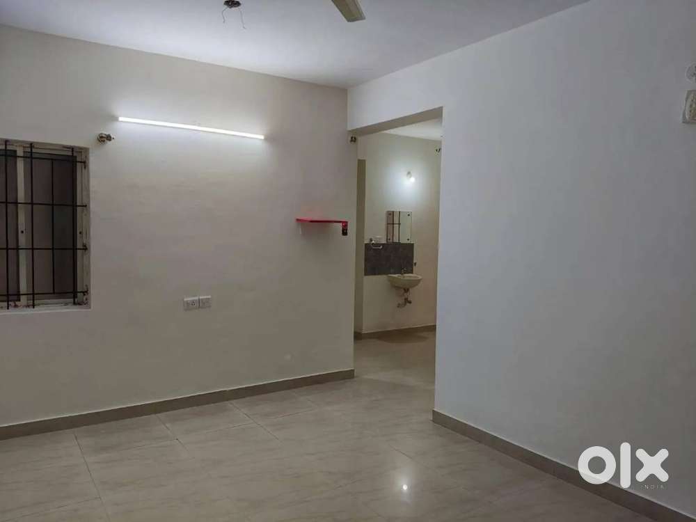 2bhk house for lease at Alfa Gardens,Ayyappanagar