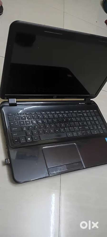 Fix price Rs. 3999. HP I3 3rd gen. 16 full HD. 256 SSD 6GB RAM