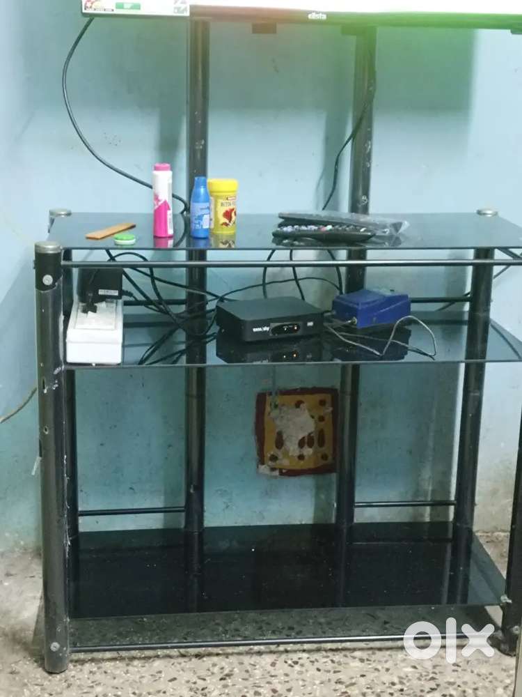 Tv Stand Glass Type Stand  No Damage