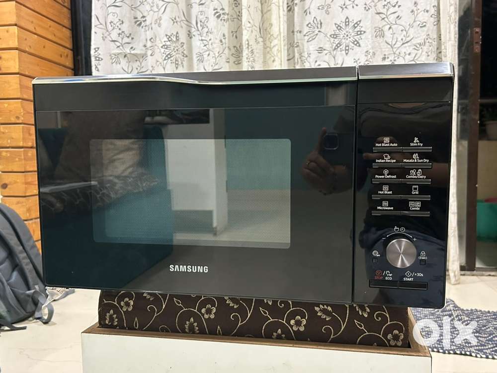Microwave Oven