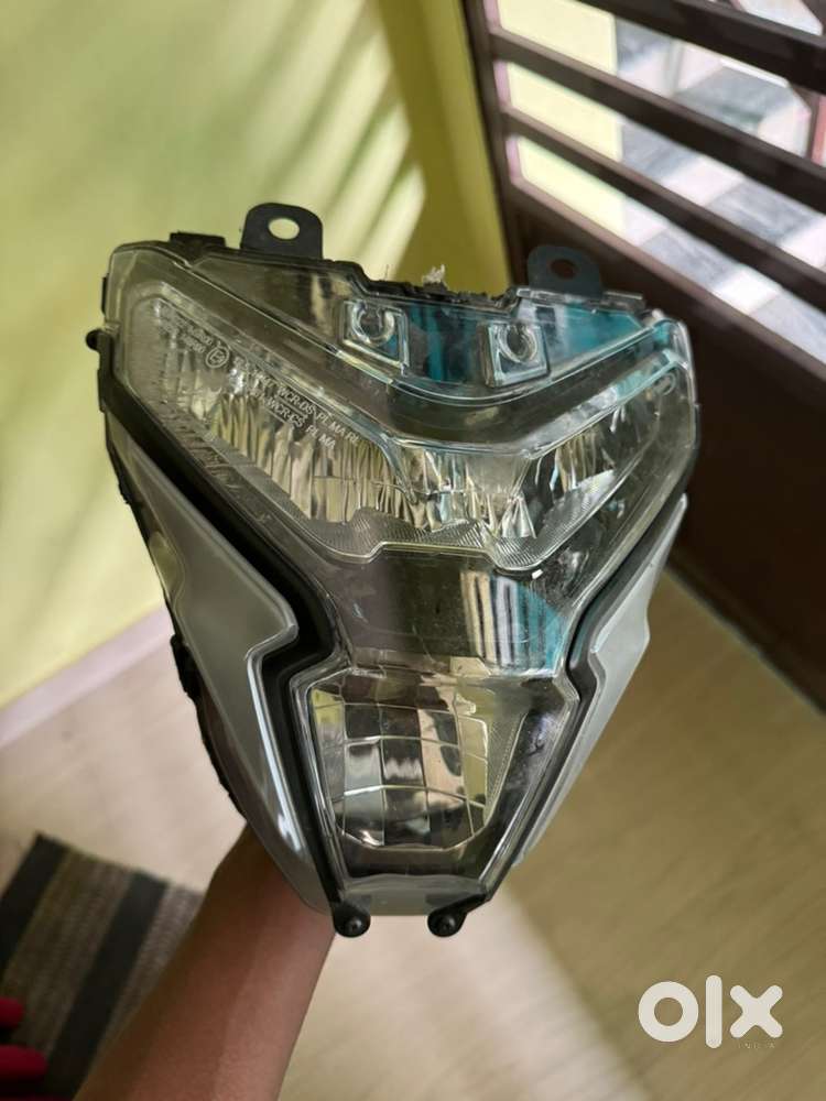 NS200 new model head light