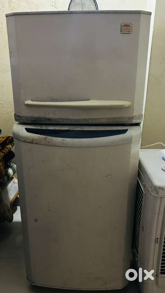 Godrej double door fridge