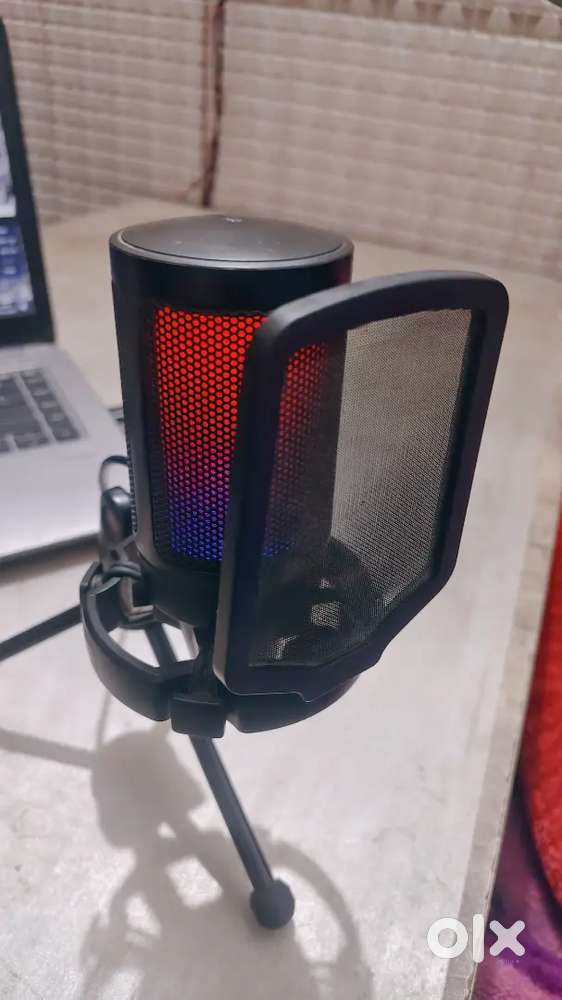 Fifine A6V USB Gaming Condenser Microphone with RGB