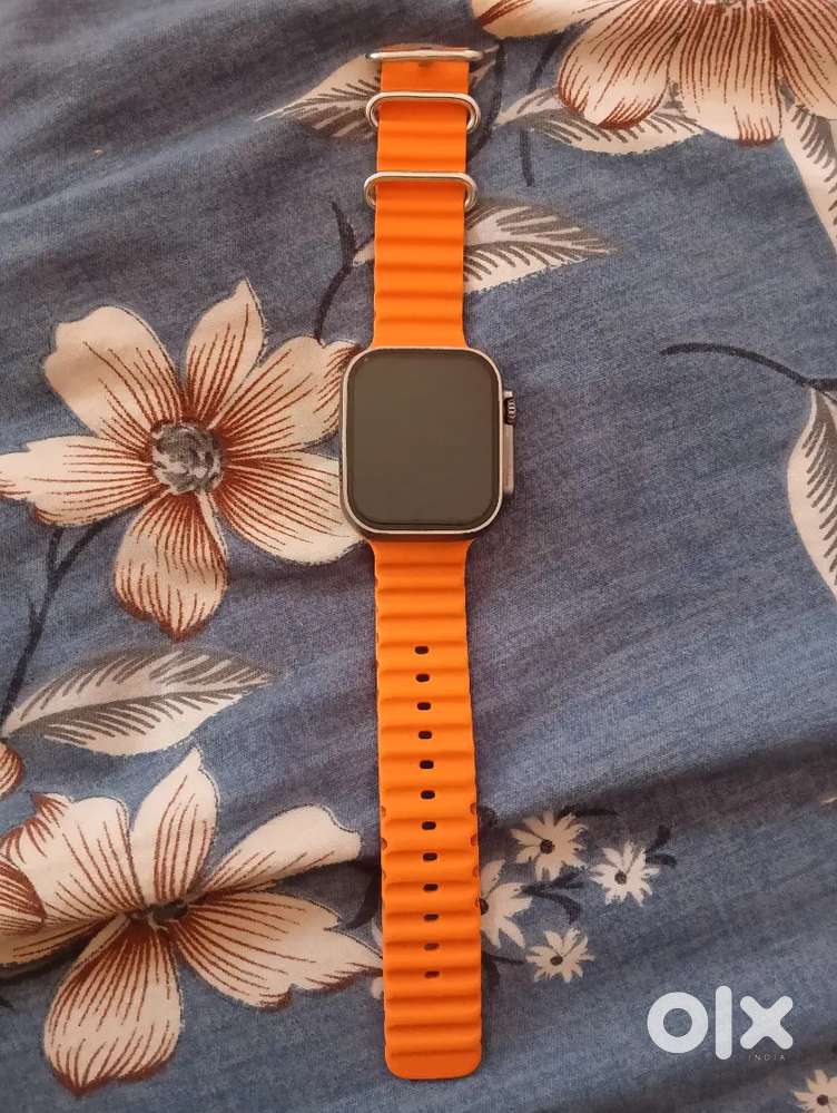 Bolt company smart watch