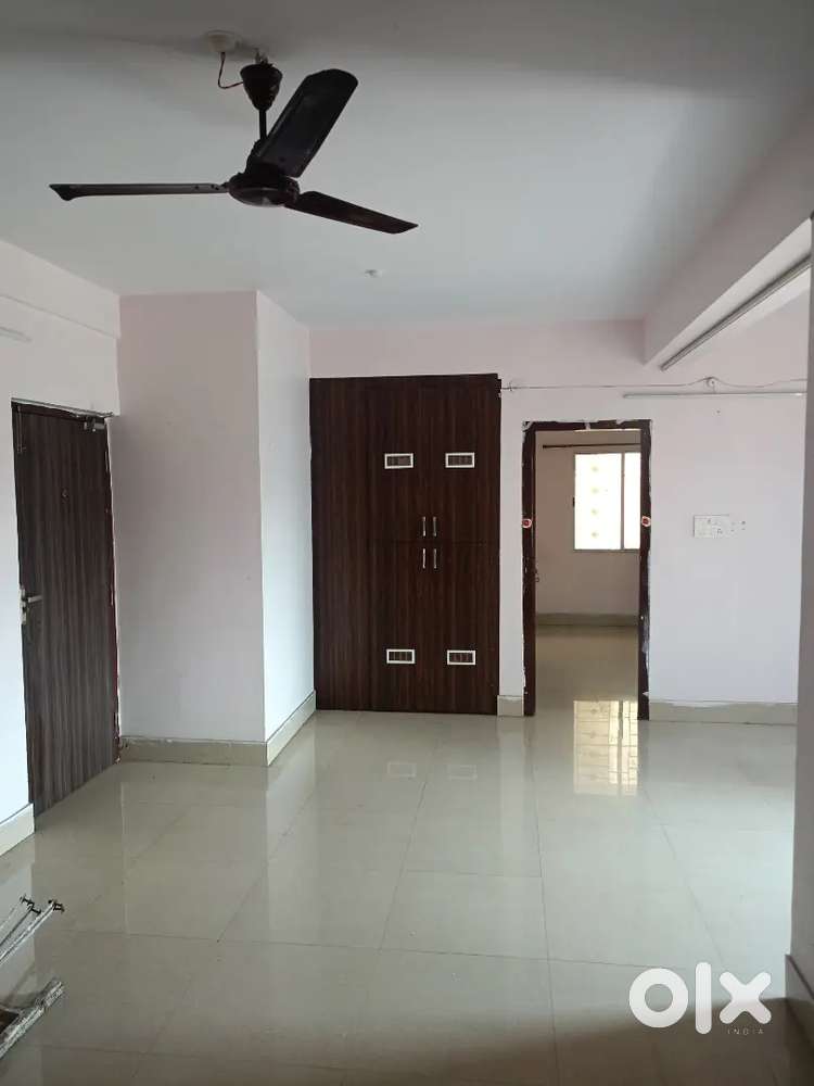 3 bhk flat available with car parking in civil township