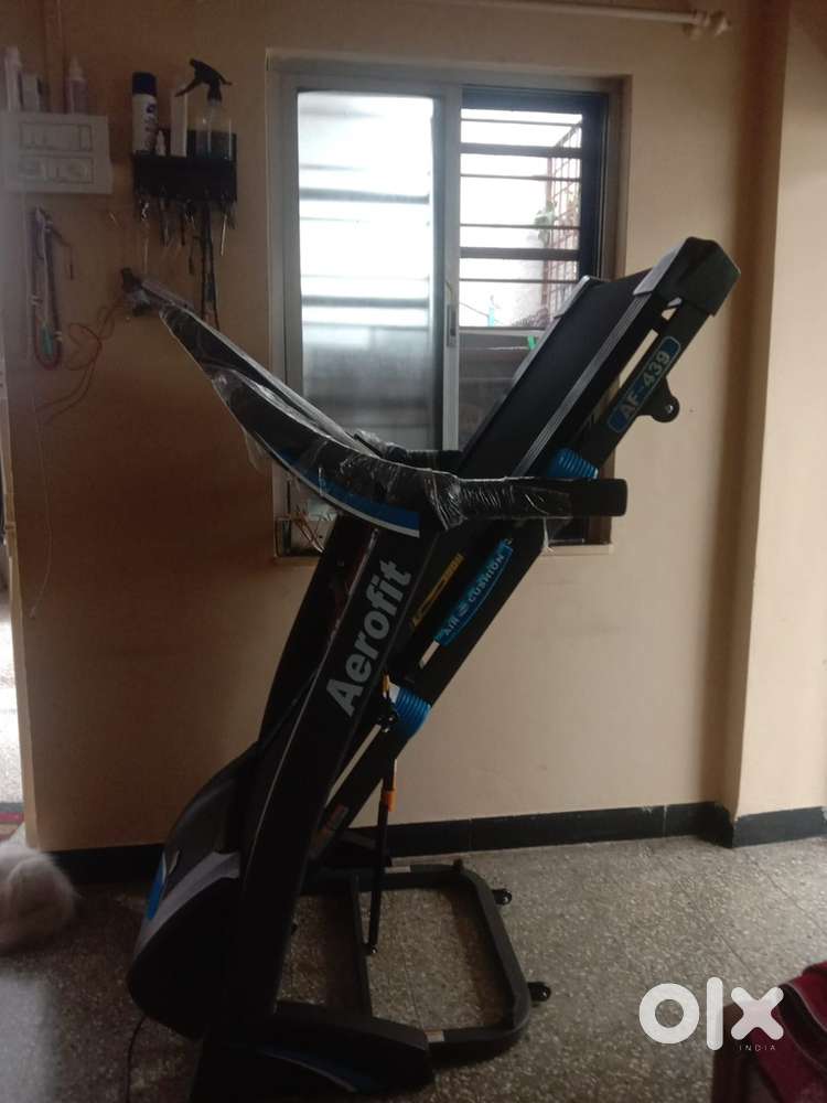 Treadmill for fitness